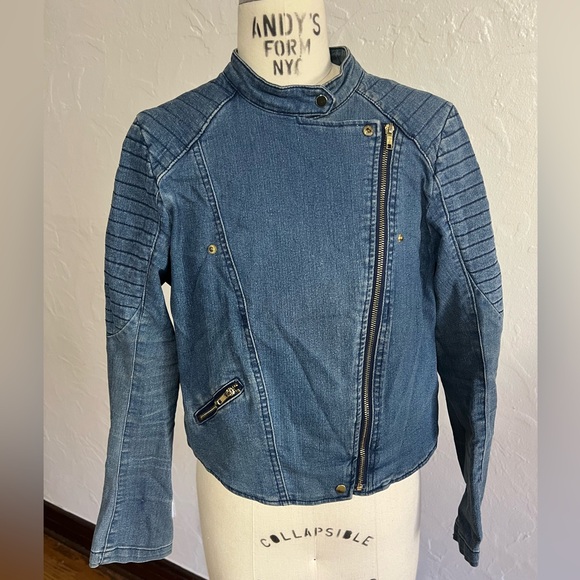 Women's Blue Denim Jacket - Picture 1 of 4